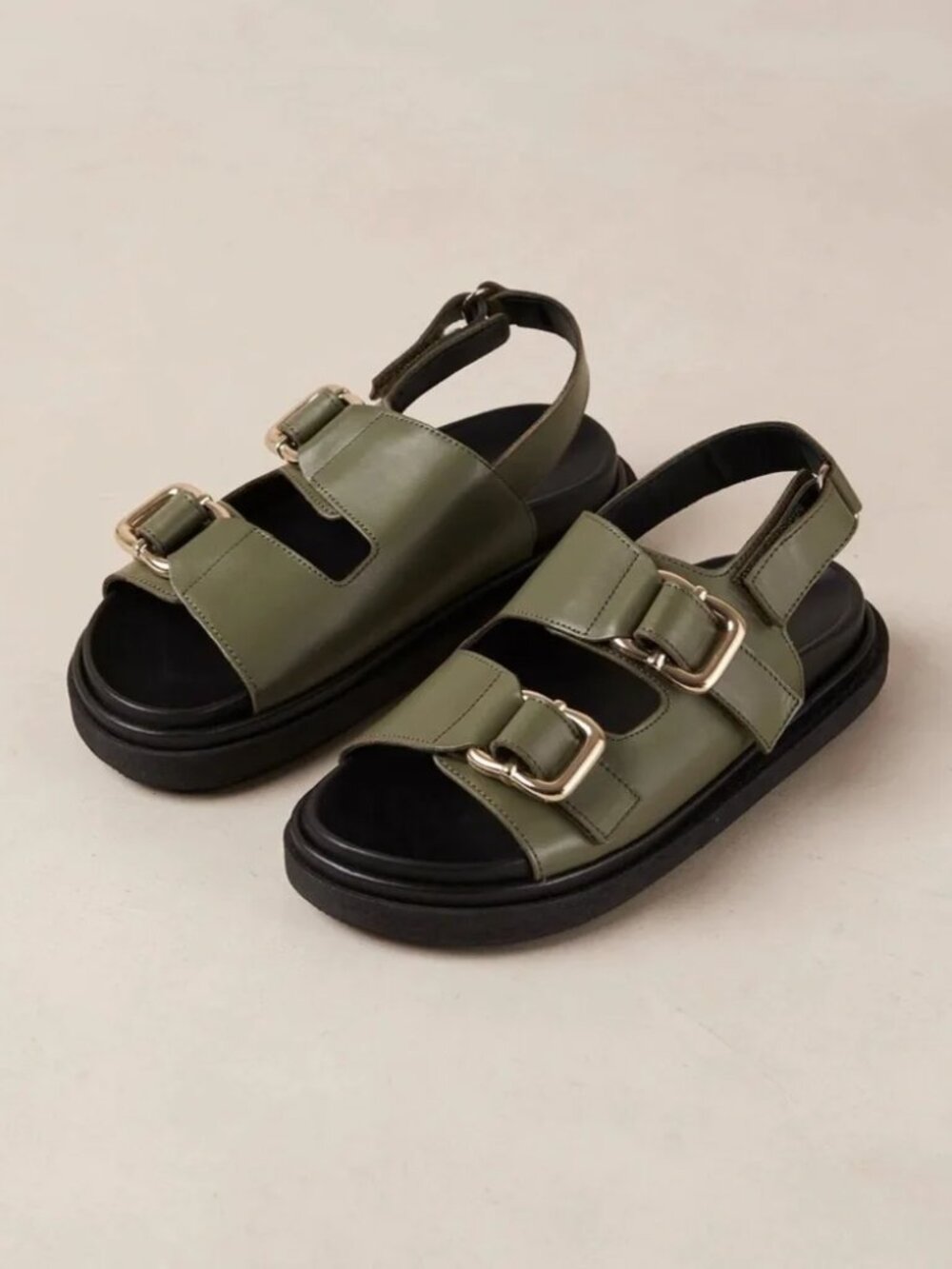 ALOHAS Harper Sandals Shoes Womens 7-7.5 38 Green Leather Buckle Slingback Flat